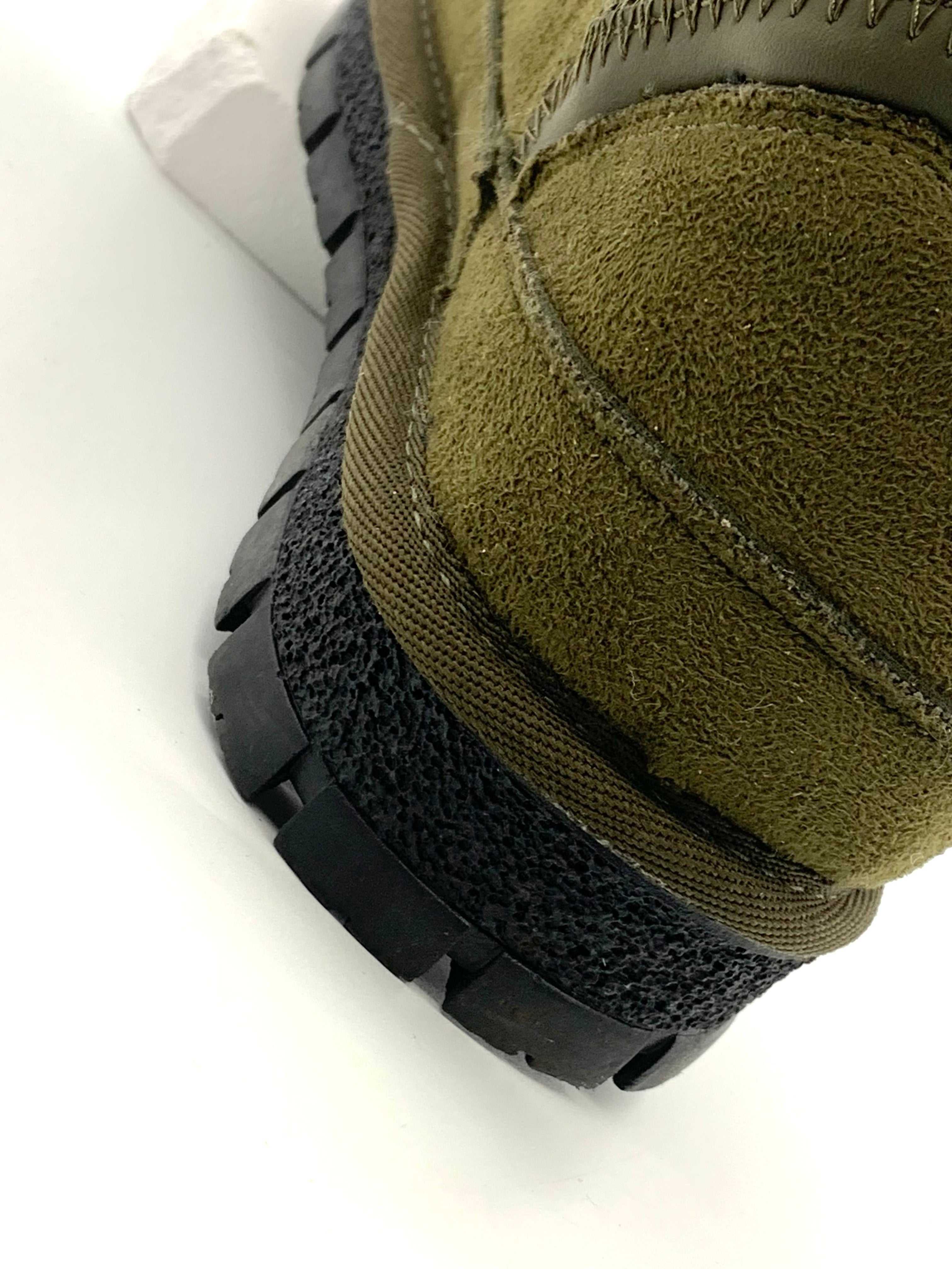 Men's Military Green Fleece - Lined Hiking Sneakers with Anti - Slip Rubber Sole, Comfortable & Stylish for Outdoor Activities
