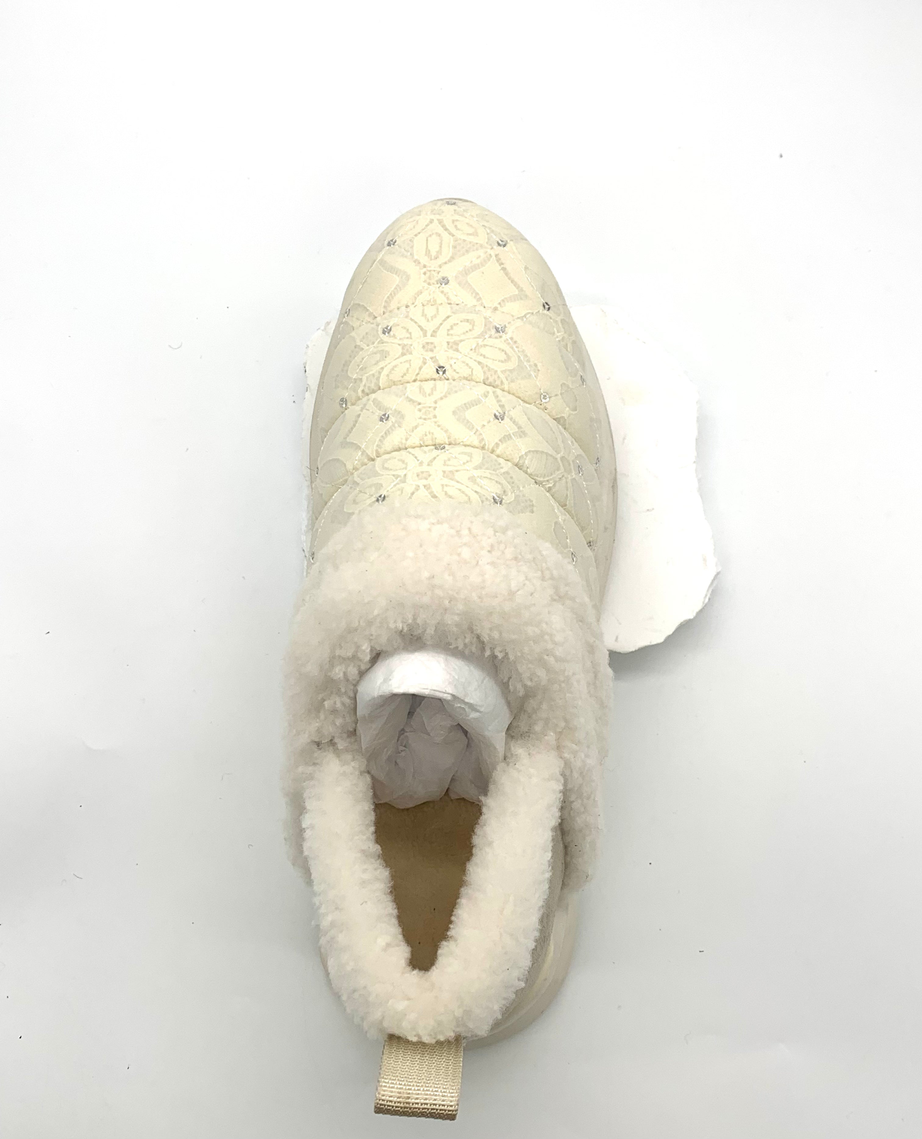 Women's Lace Embellished Non-Slip Slippers, Cozy Wool Lined Winter Warm Shoes with Rhinestones