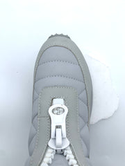 Women's Light Gray Winter Snow Boots with Fleece Lining, Quilted Design & Chunky Sole