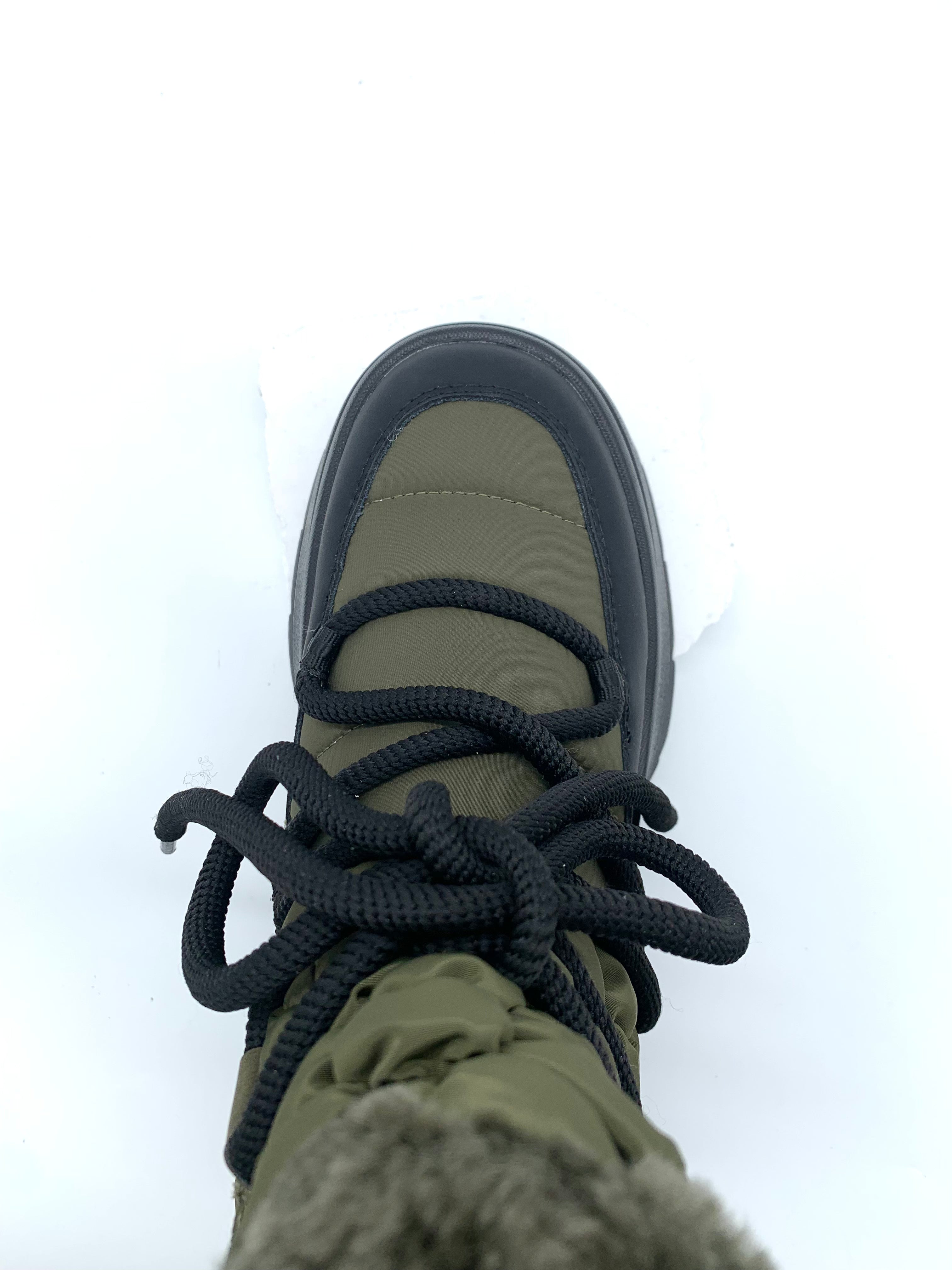 Women's Olive Green Padded Winter Snow Boots with Fleece Lining, Side Zipper & Chunky Sole