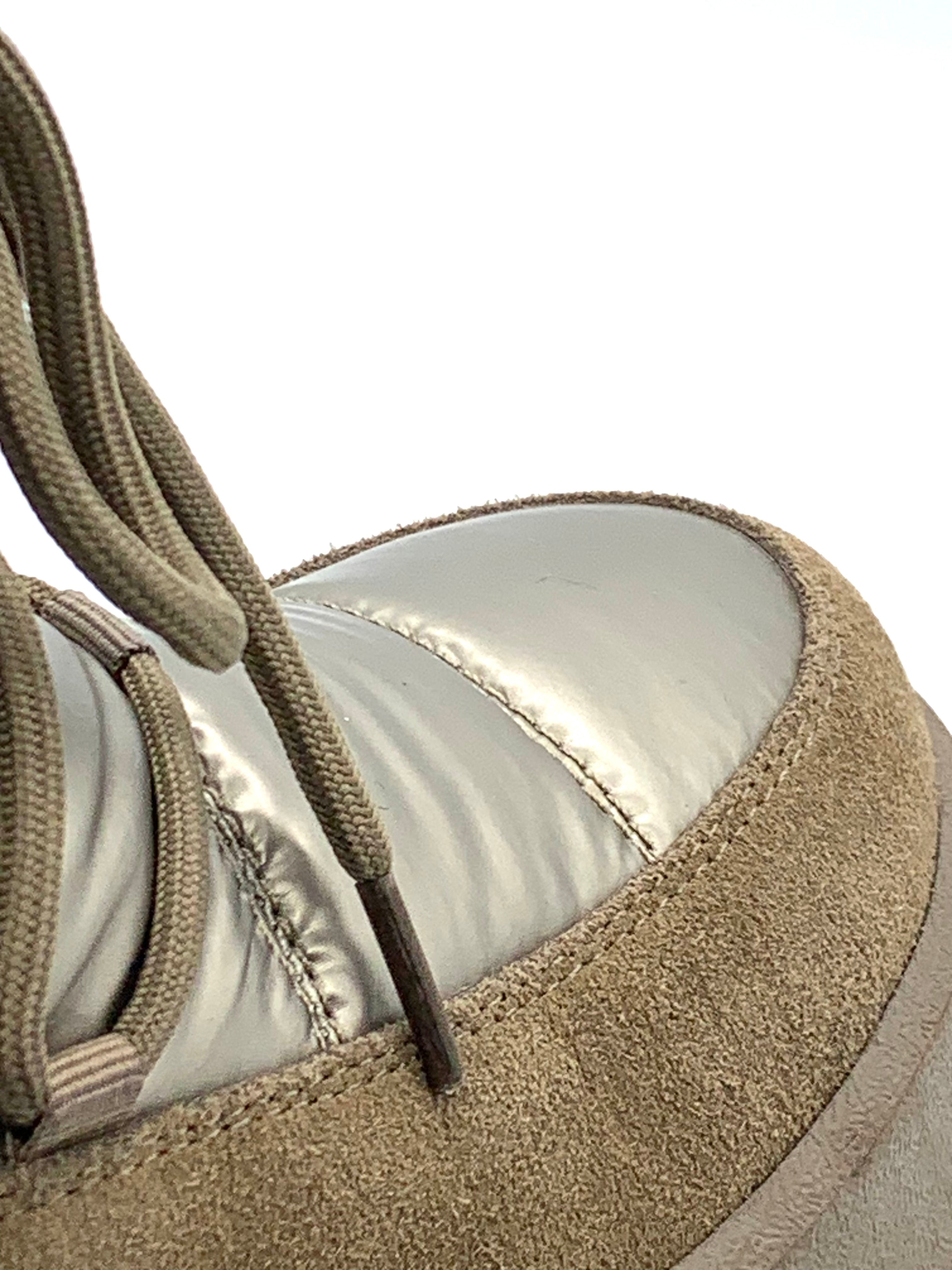 Women's Champagne - Gold Quilted Winter Snow Boots with Fleece Lining & Side Zipper