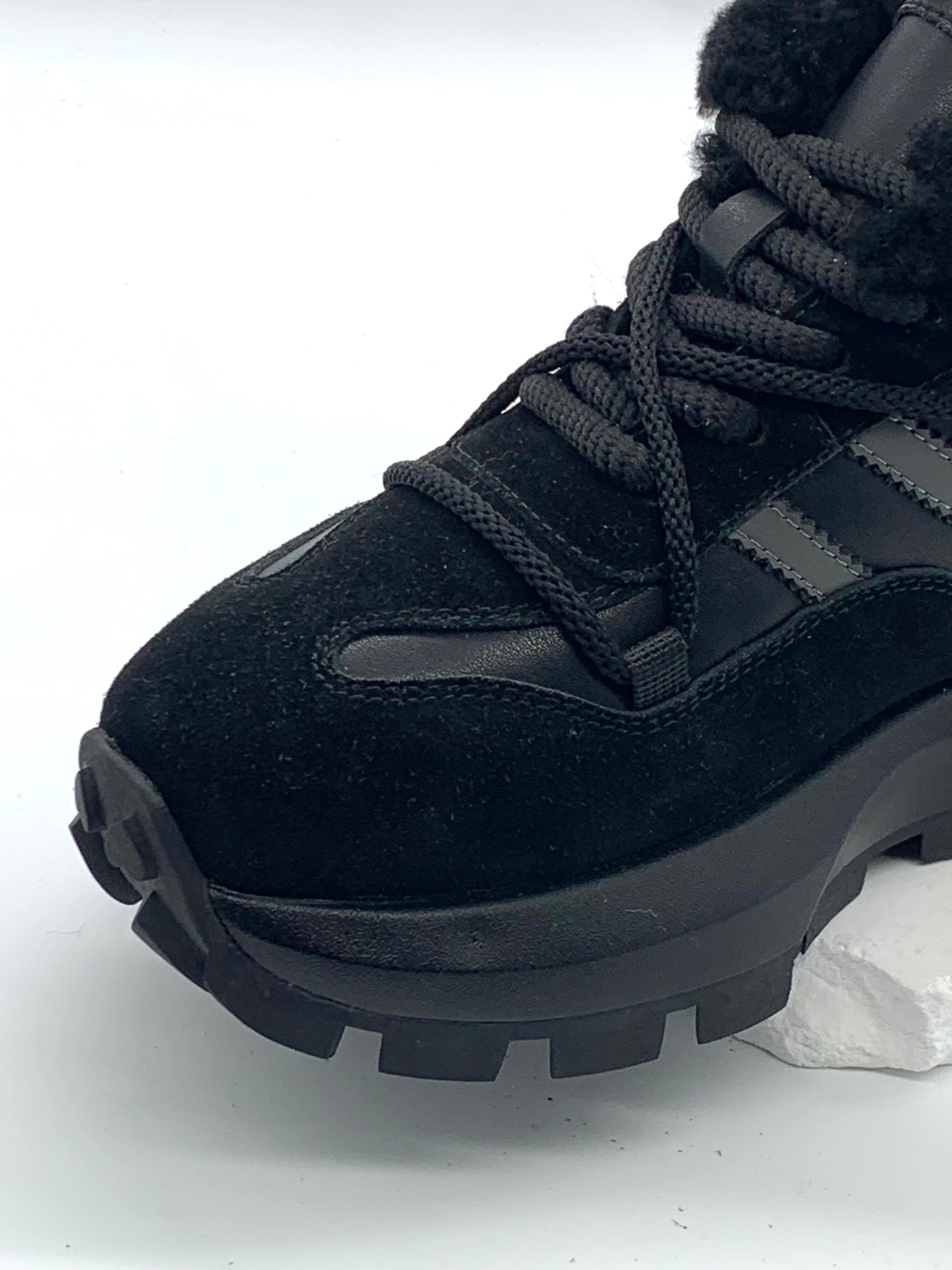 Women's All - Black High - Top Sneakers with Fleece Lining & Chunky Sole