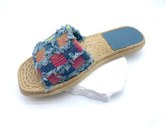 Patchwork denim and woven slippers - a bohemian holiday on your feet