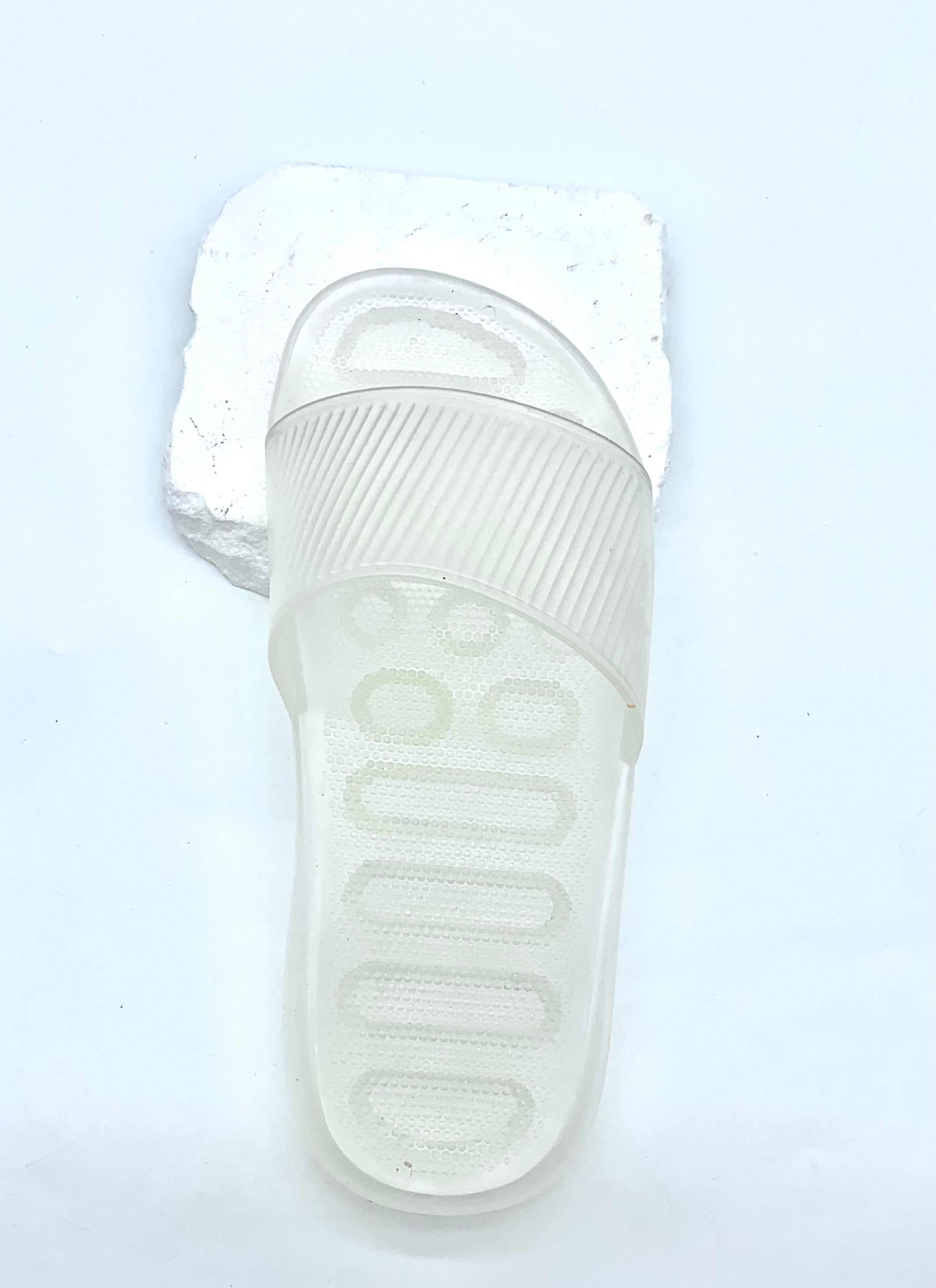 Women's Clear Jelly Slippers - Comfortable and Convenient - Fashionable