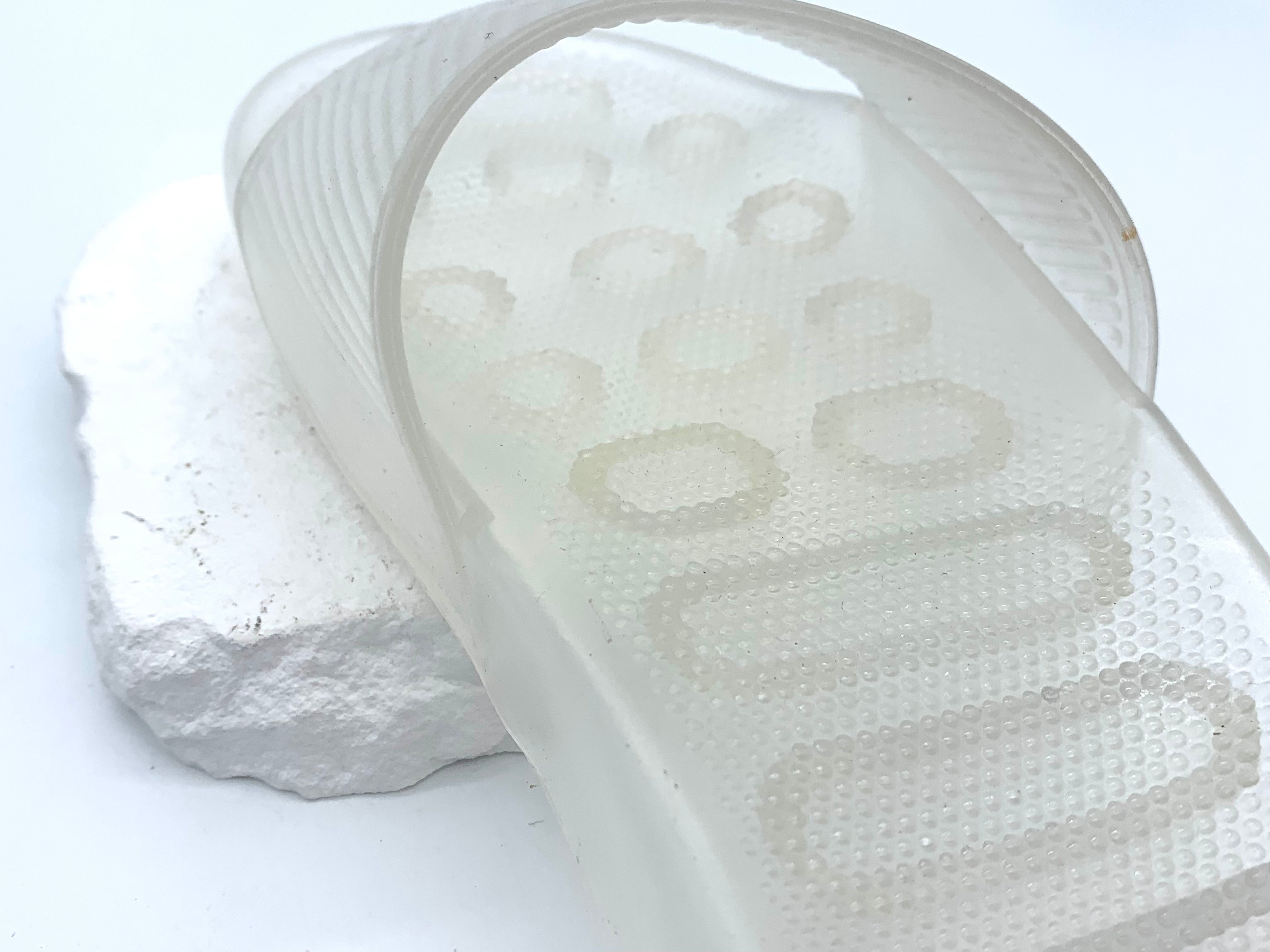Women's Clear Jelly Slippers - Comfortable and Convenient - Fashionable