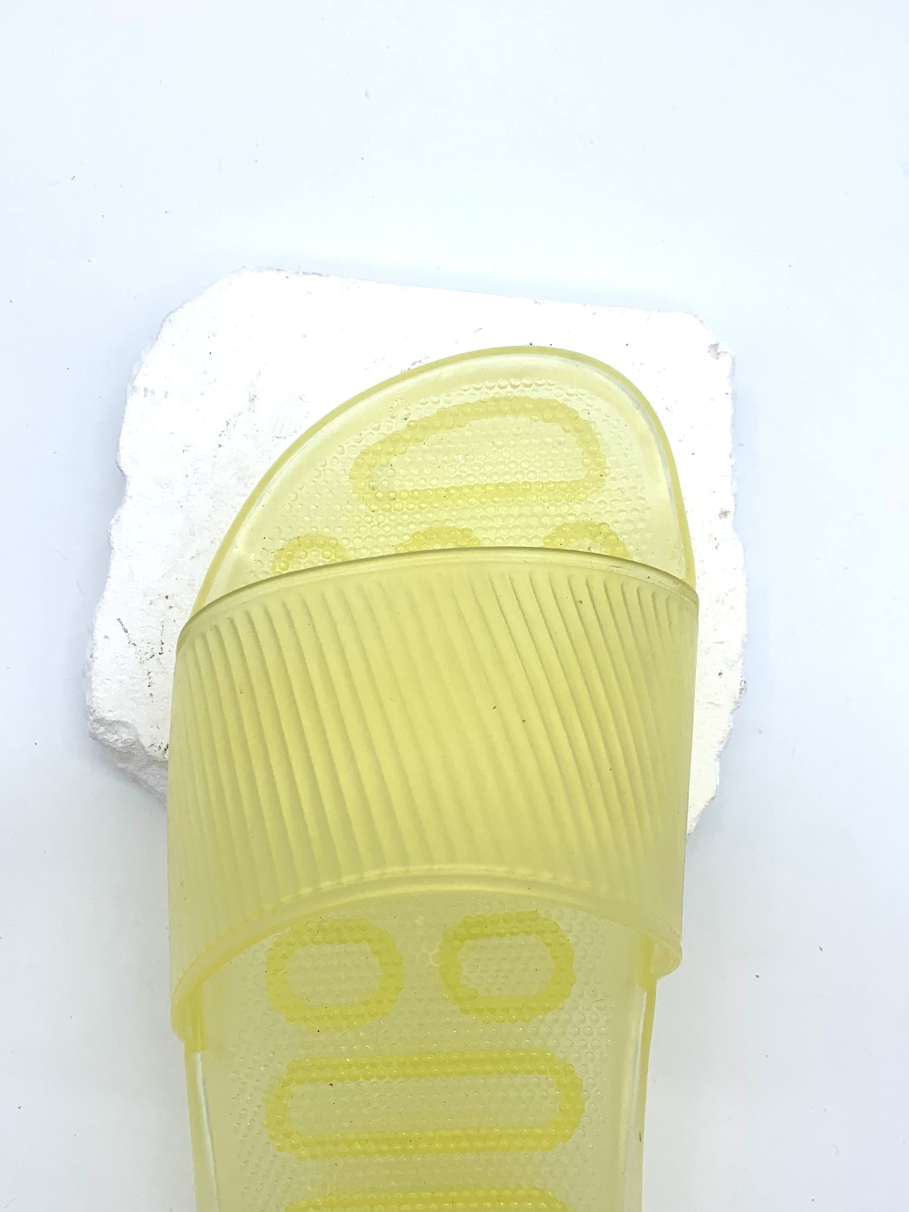 Women's Clear Jelly Slippers - Comfortable and Convenient - Fashionable