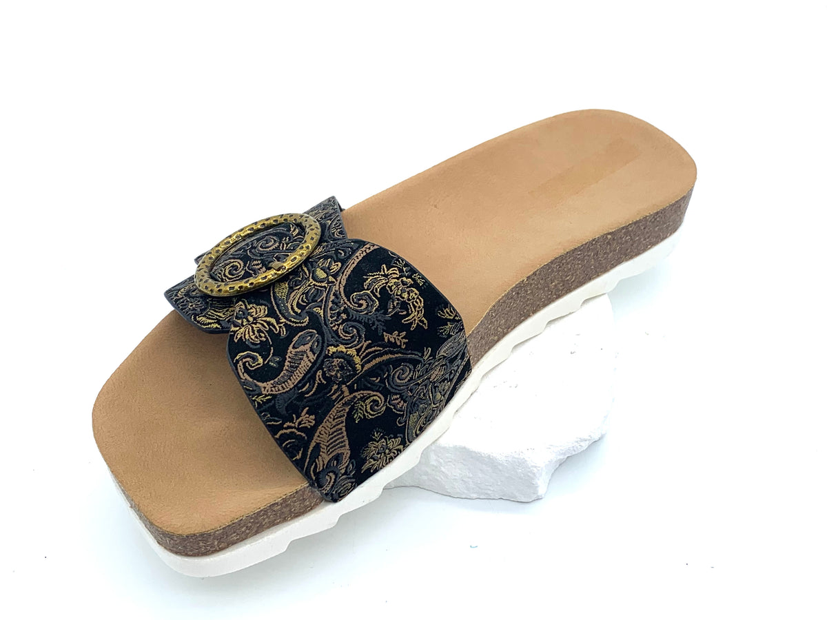 Women's Ethnic Metal Buckle Sandals - Black