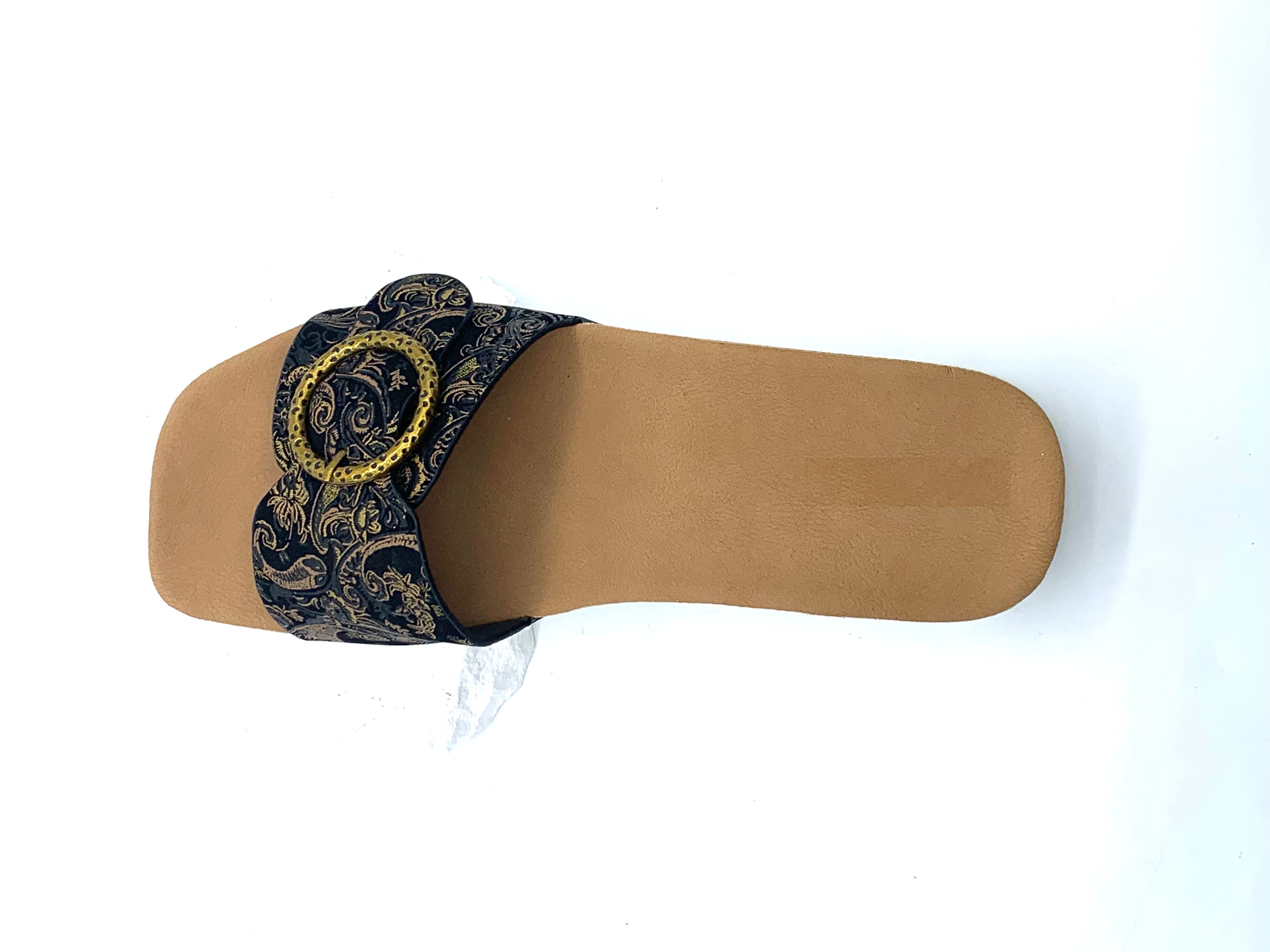 Women's Ethnic Metal Buckle Sandals - Black