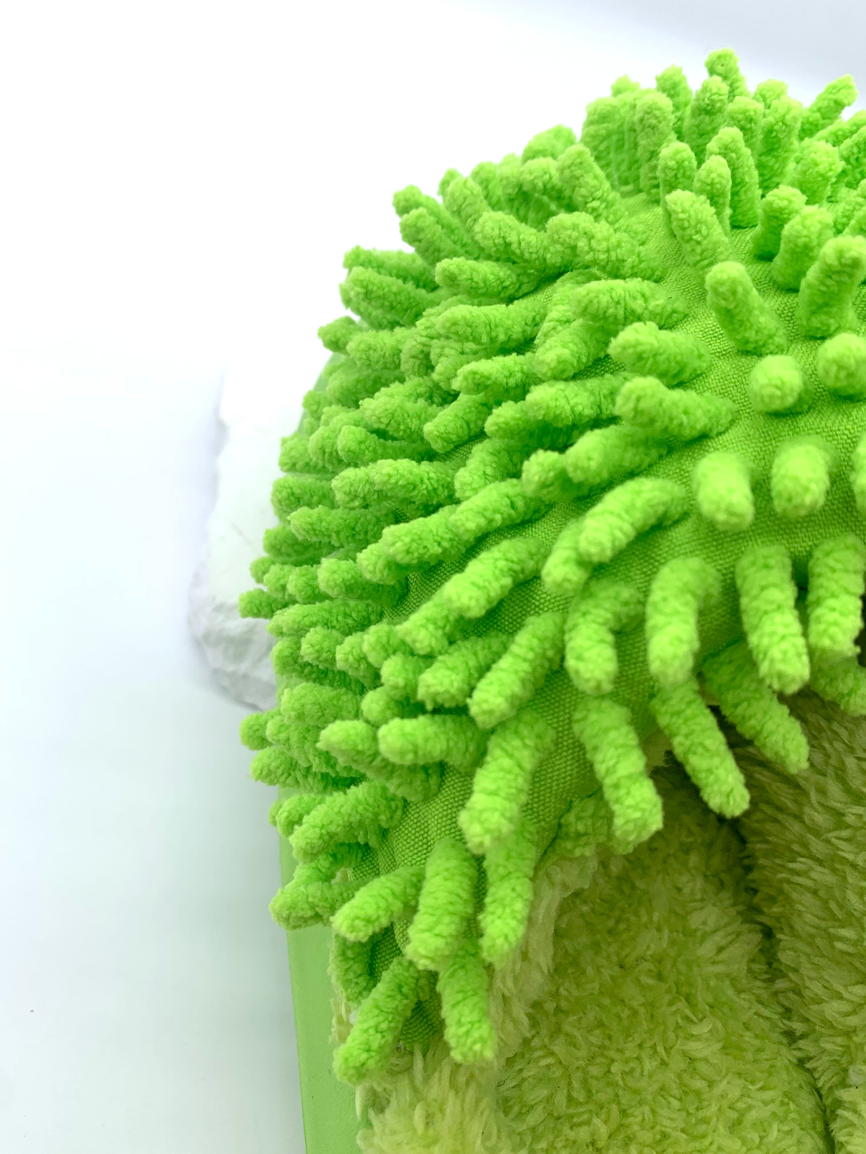 Kids Cartoon Lamb - Decorative Cleaning Slippers - Green Chenille Floor Cleaning Slippers